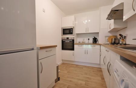 1 bedroom Flat for sale in Regal Court, Bancroft, Hitchin