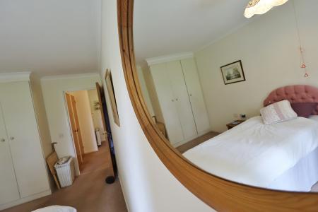 1 bedroom Flat for sale in Regal Court, Bancroft, Hitchin