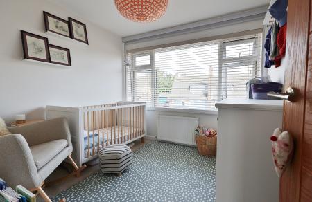3 bedroom Semi-detached house for sale in Grovelands Avenue, Hitchin
