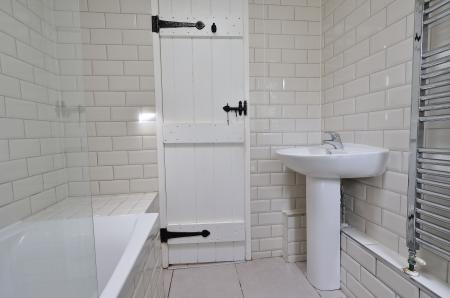 2 bedroom Terraced House for sale in Bedford Street, Hitchin