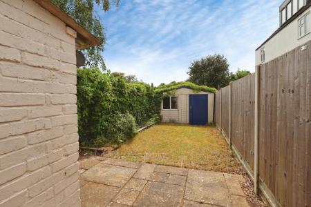 2 bedroom Terraced House for sale in Bedford Street, Hitchin