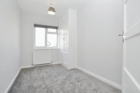 3 bedroom Semi-detached house to let in Girdle Road, Hitchin, SG4