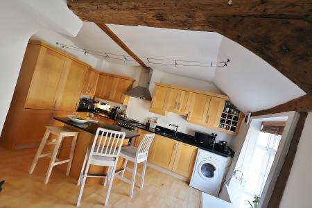 3 bedroom Maisonette for sale in Silver Court, Bancroft, Hitchin