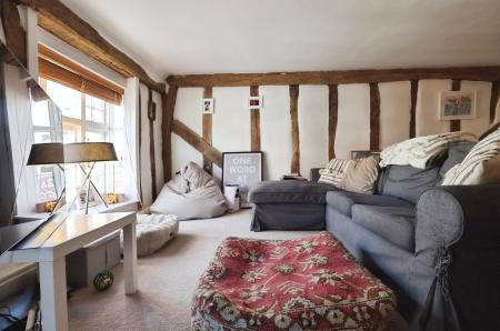 3 bedroom Maisonette for sale in Silver Court, Bancroft, Hitchin