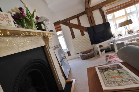 3 bedroom Maisonette for sale in Silver Court, Bancroft, Hitchin