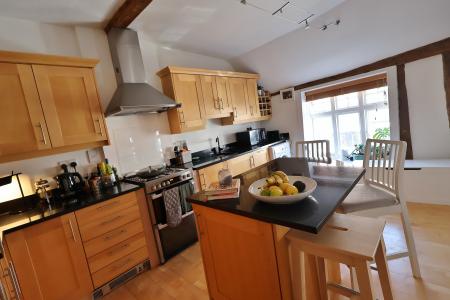 3 bedroom Maisonette for sale in Silver Court, Bancroft, Hitchin