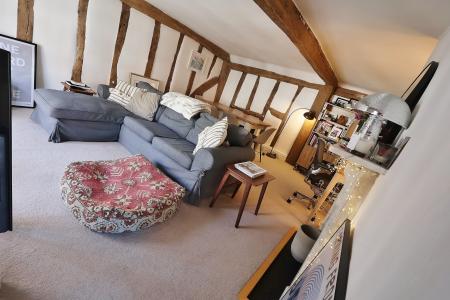 3 bedroom Maisonette for sale in Silver Court, Bancroft, Hitchin