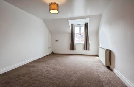 2 bedroom Flat for sale in Sanders Place, Walsworth Road, Hitchin