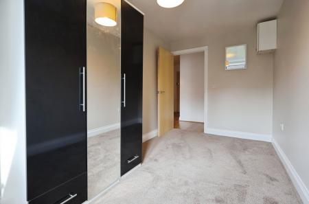 2 bedroom Flat for sale in Sanders Place, Walsworth Road, Hitchin