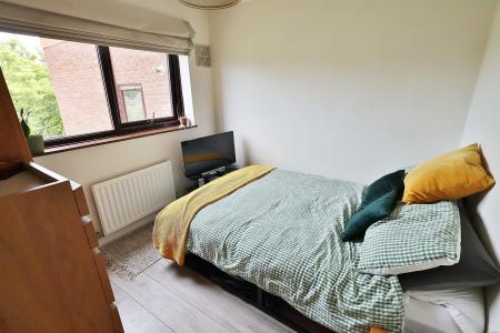 2 bedroom Flat for sale in Westbrook Court, Stevenage Road, Hitchin