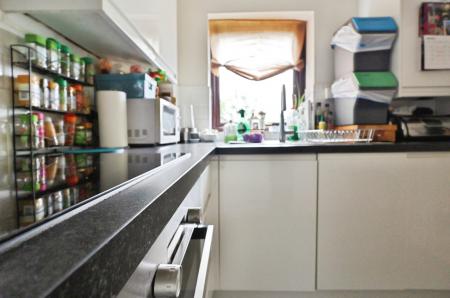 2 bedroom Flat for sale in Westbrook Court, Stevenage Road, Hitchin