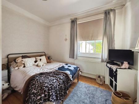 2 bedroom Maisonette to let in Nightingale Road, Hitchin, SG5