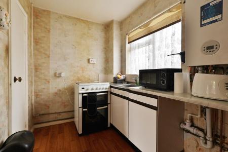 3 bedroom Terraced House for sale in Westmill Road, Hitchin