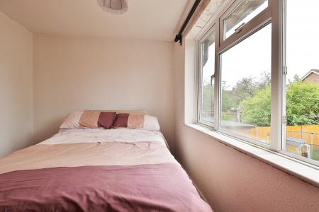 3 bedroom Terraced House for sale in Westmill Road, Hitchin