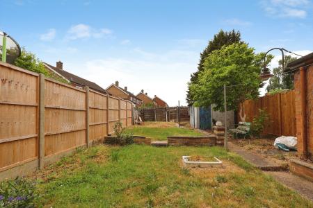 3 bedroom Terraced House for sale in Westmill Road, Hitchin