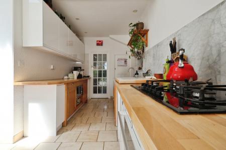 4 bedroom Semi-detached house for sale in Cambridge Road, Hitchin