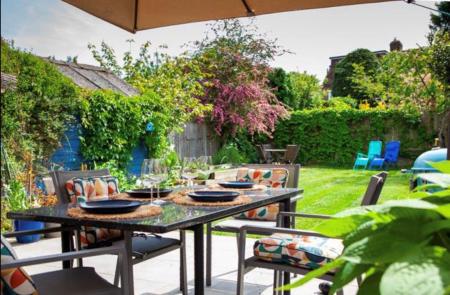 4 bedroom Semi-detached house for sale in Cambridge Road, Hitchin