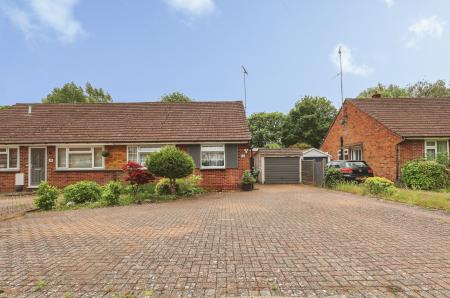 Ninesprings Way, Hitchin