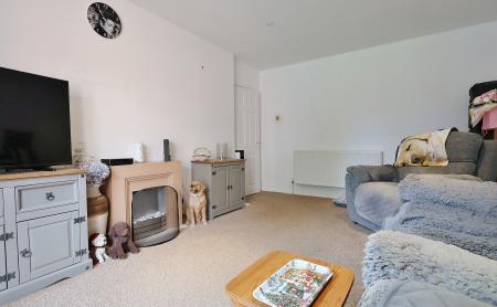 2 bedroom Bungalow for sale in Ninesprings Way, Hitchin