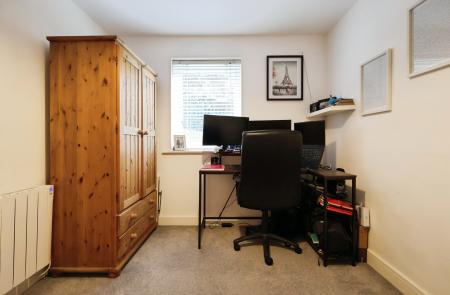 2 bedroom Flat for sale in Sharps Court, Cooks Way, Hitchin
