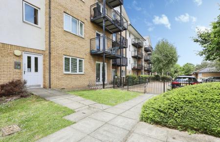 Sharps Court, Cooks Way, Hitchin