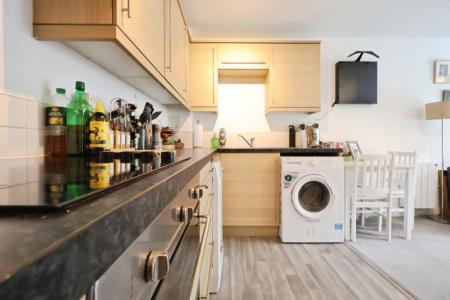 2 bedroom Flat for sale in Sharps Court, Cooks Way, Hitchin