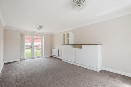 5 bedroom Detached house to let in Wedgewood Road, Hitchin, SG4