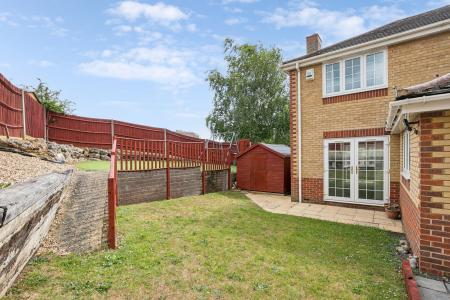 5 bedroom Detached house to let in Wedgewood Road, Hitchin, SG4
