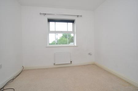 4 bedroom Semi-detached house to let in Weavers Orchard, Arlesey, SG15