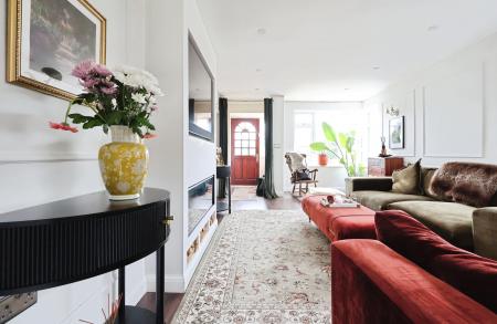 4 bedroom Detached house for sale in Castles Close, Stotfold