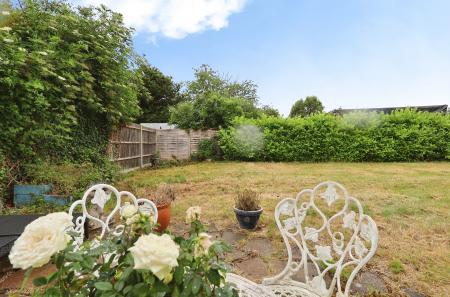 4 bedroom Detached house for sale in Castles Close, Stotfold