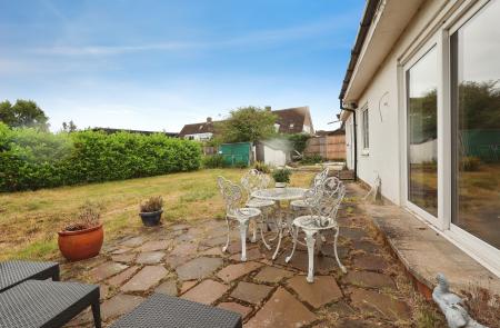 4 bedroom Detached house for sale in Castles Close, Stotfold