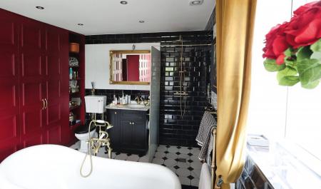 4 bedroom Detached house for sale in Castles Close, Stotfold