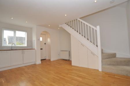 1 bedroom Semi-detached house to let in Chennells Close, Hitchin, SG4
