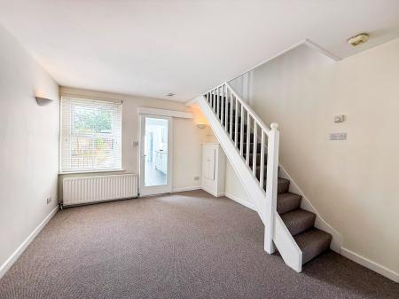 2 bedroom Detached house to let in Periwinkle Lane, Hitchin, SG5