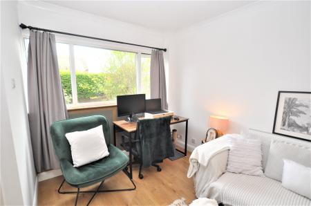 1 bedroom Maisonette to let in Cadwell Court, Cadwell Lane, Hitchin, SG4