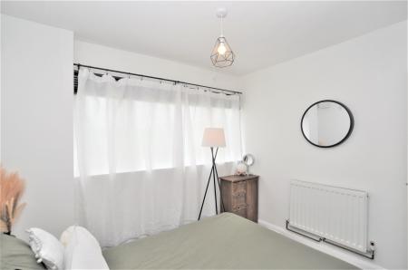 1 bedroom Maisonette to let in Cadwell Court, Cadwell Lane, Hitchin, SG4
