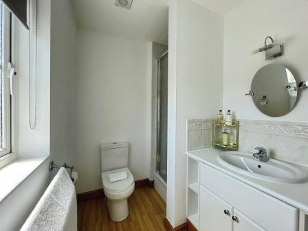 4 bedroom Detached house to let in Brunel Drive, Biggleswade, SG18