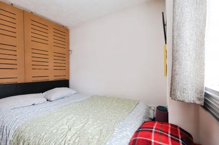 1 bedroom Ground floor maisonette for sale in St. Annes Court, St. Annes Road, Hitchin