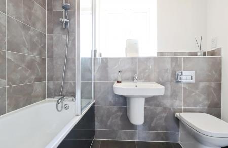 3 bedroom Detached house for sale in Viney Corner, Arlesey