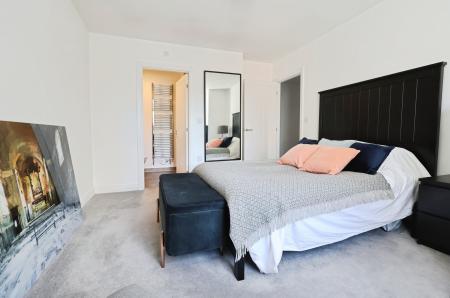 3 bedroom Detached house for sale in Viney Corner, Arlesey