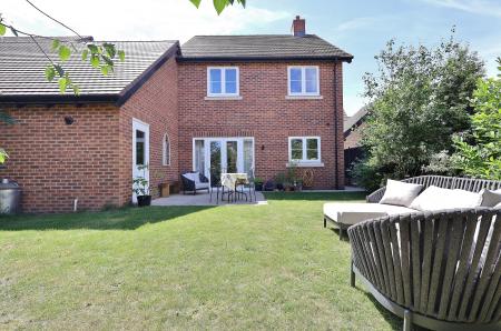 3 bedroom Detached house for sale in Viney Corner, Arlesey