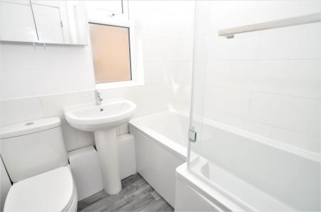 2 bedroom Maisonette to let in Grove Road, Hitchin, SG4