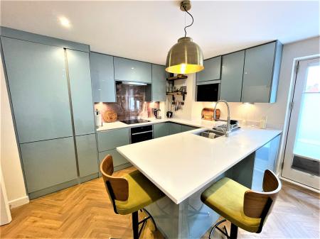 2 bedroom Flat for sale in Coopers Yard, Hitchin