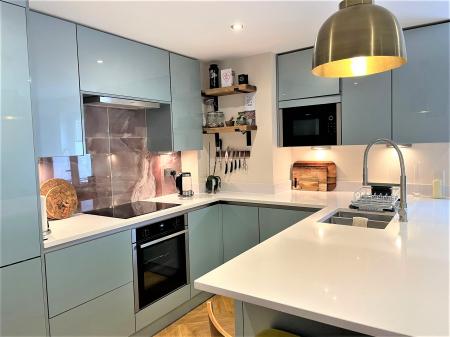 2 bedroom Flat for sale in Coopers Yard, Hitchin