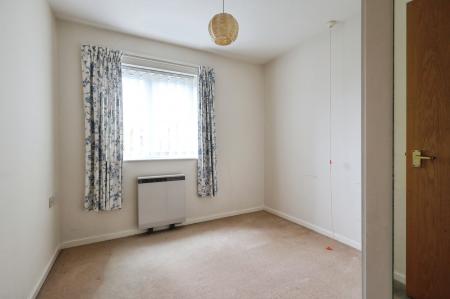 1 bedroom Flat for sale in Regal Court, Bancroft, Hitchin