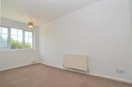 1 bedroom Flat to let in St Michaels Mount, Hitchin, SG4