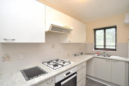 2 bedroom Cluster house to let in Ramerick Gardens, Arlesey, SG15