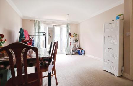 2 bedroom Flat for sale in Nursery Court, Nevells Yard, Letchworth