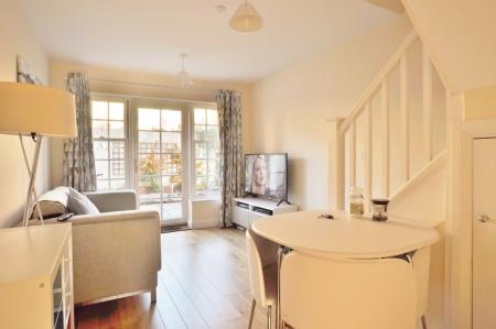 2 bedroom End of terrace house to let in Kempe Mews, Tilehouse Street, Hitchin, SG5